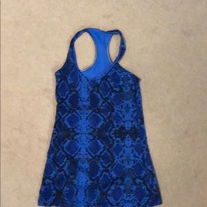 Lululemon tank